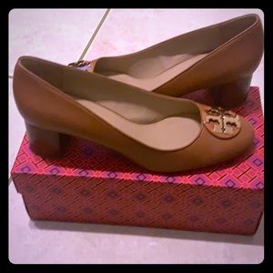 Tory Burch Janey 50MM Pump. Royal Tan. Size US 11